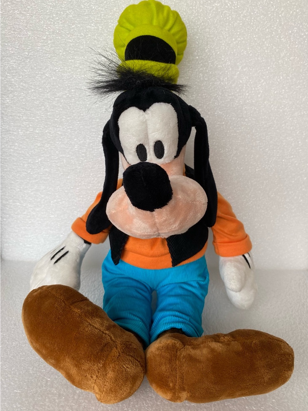 Vintage Disney Mickey Mouse and Friends
GOOFY Plush Toy Stuffed Animal 18"